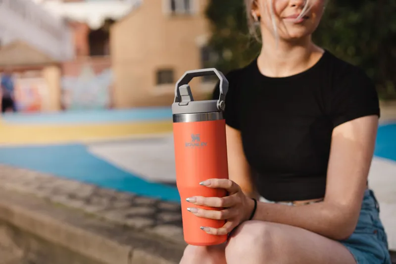 Stanley Classic Iceflow Flip Straw Tumbler 0.89L Guava-6